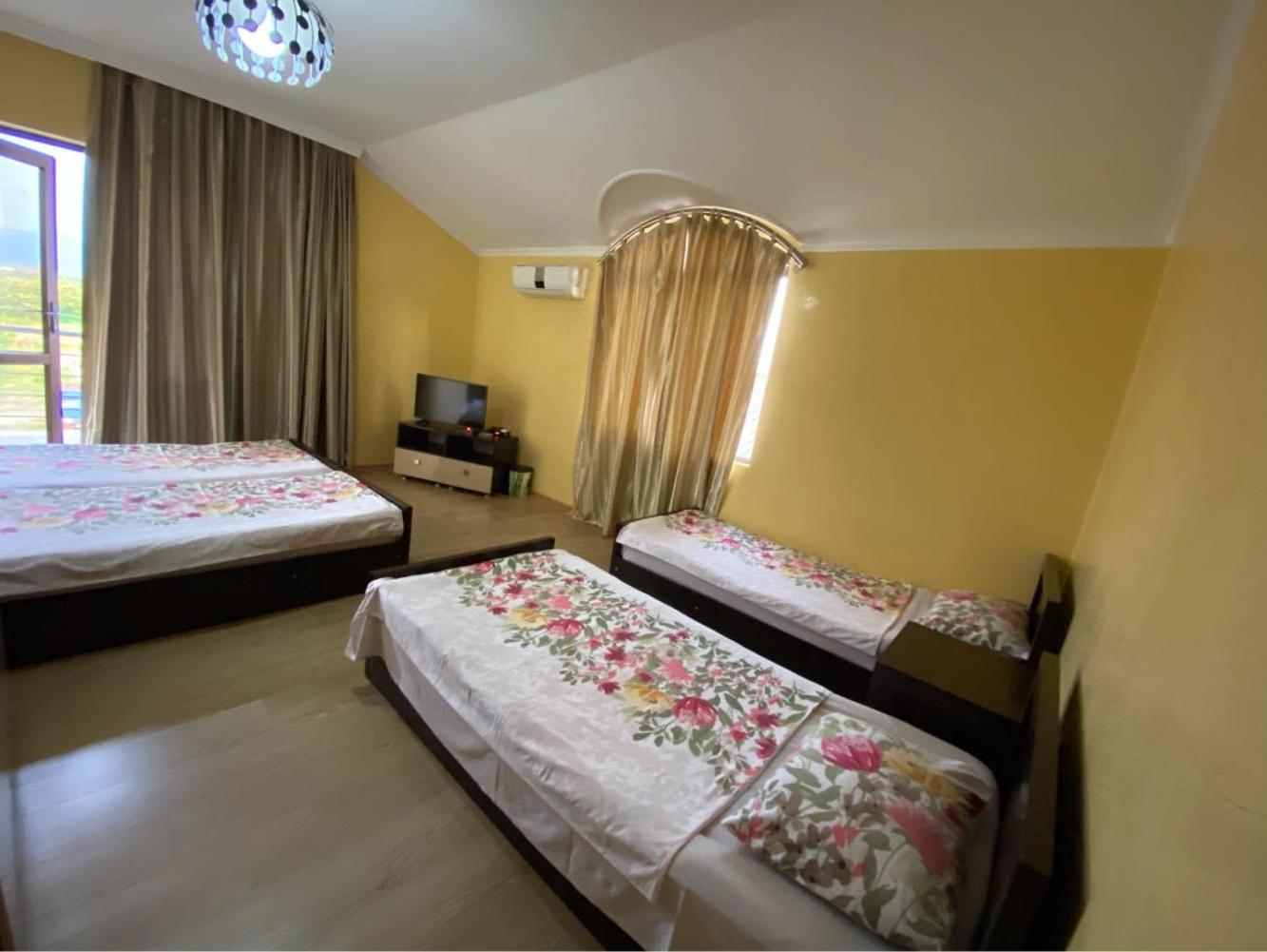 Guest House Kobuleti Ruang foto