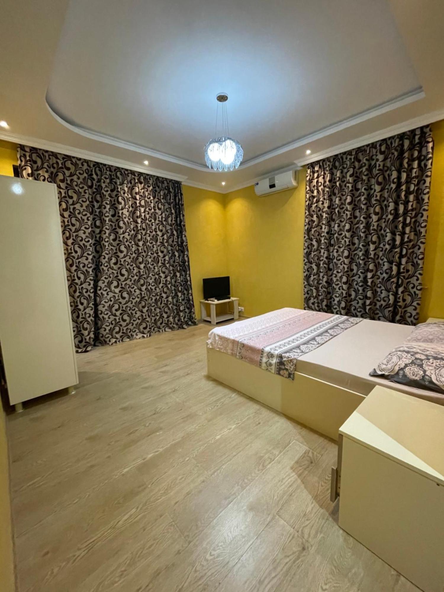 Guest House Kobuleti Ruang foto